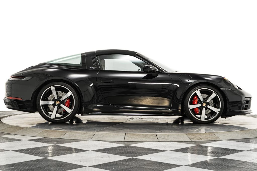 2024 Porsche 992 Targa 4 & 4S - Image 18 of 31