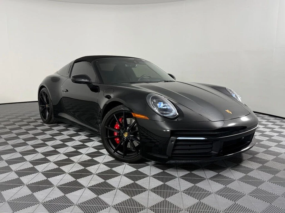 2024 Porsche 992 Targa 4 & 4S - Image 6 of 7