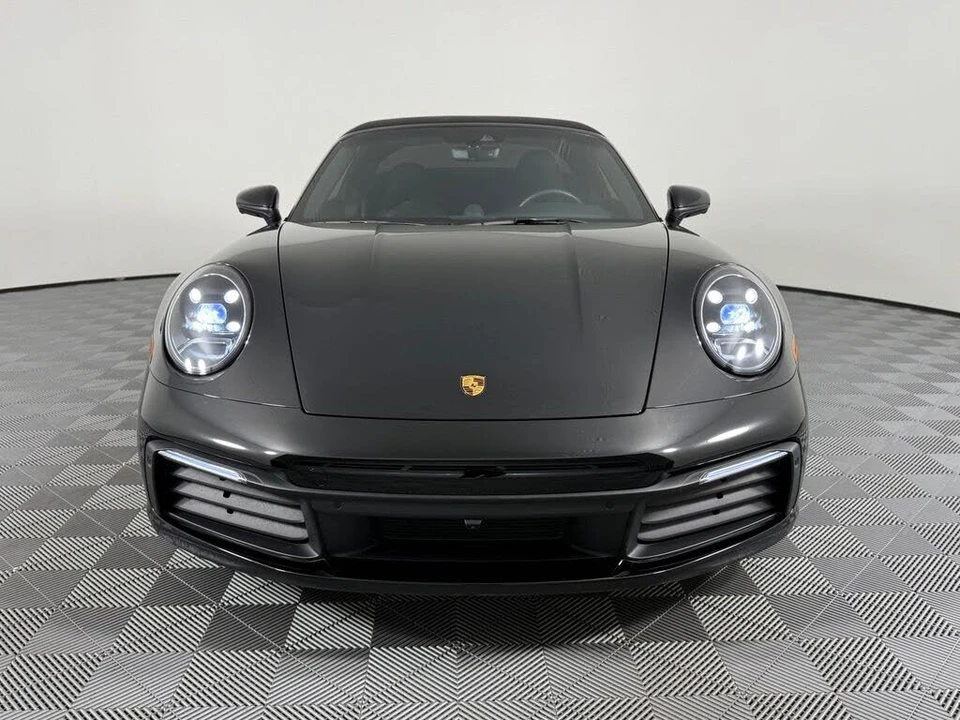 2024 Porsche 992 Targa 4 & 4S - Image 7 of 7
