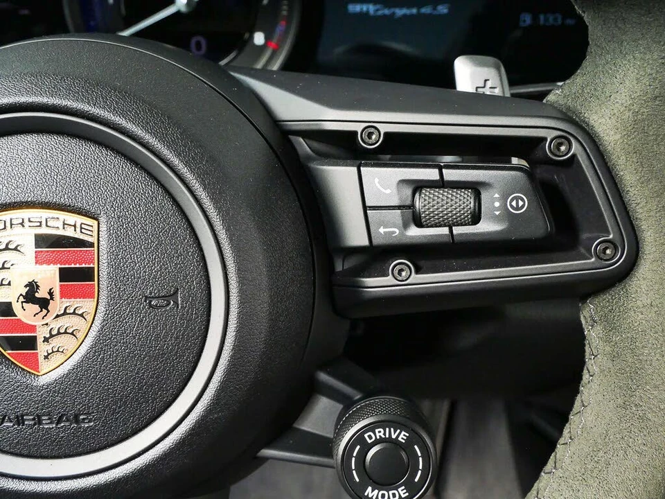 2024 Porsche 992 Targa 4 & 4S - Image 11 of 31