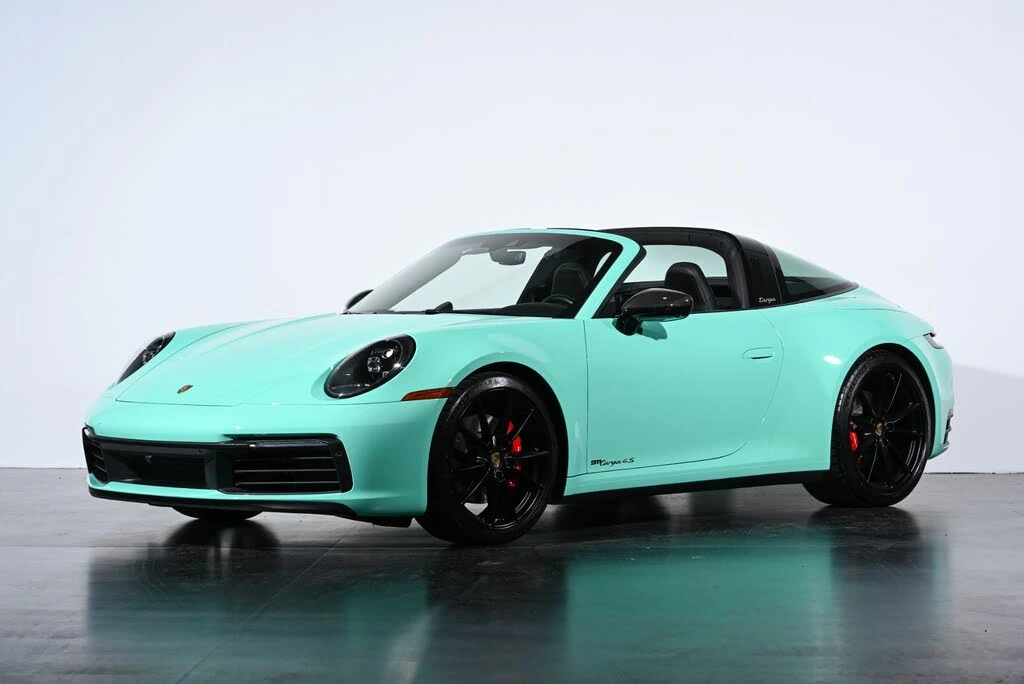 2024 Porsche 992 Targa 4 & 4S - Image 2 of 31