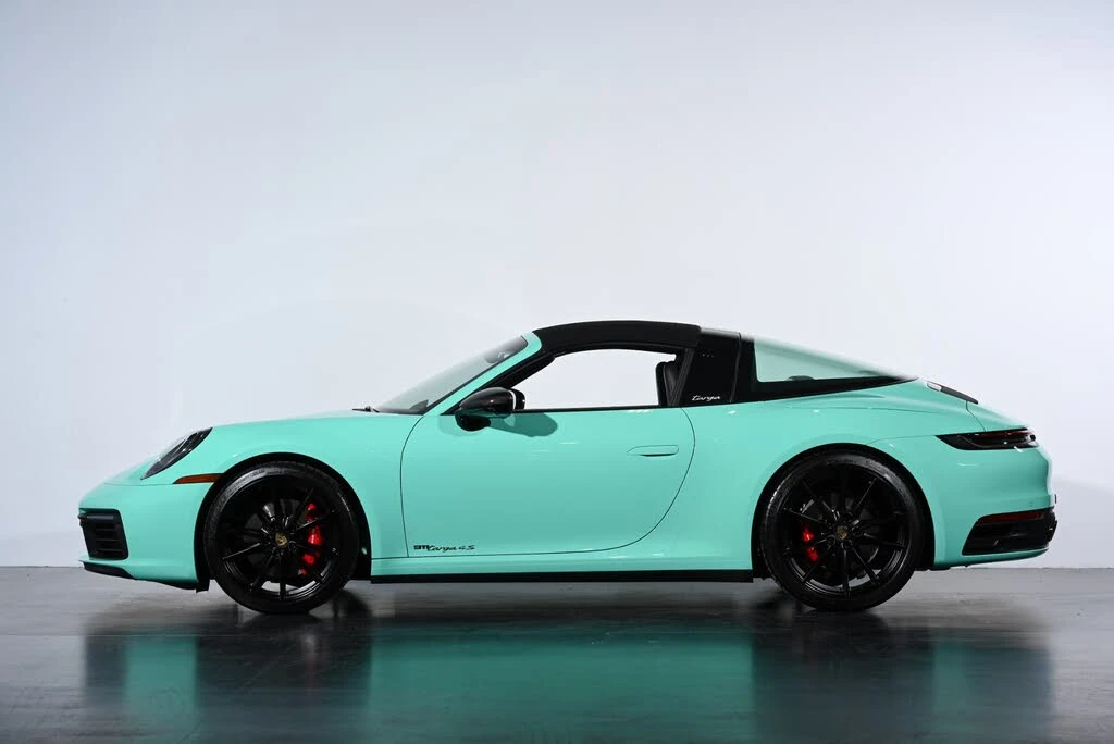 2024 Porsche 992 Targa 4 & 4S - Image 31 of 31