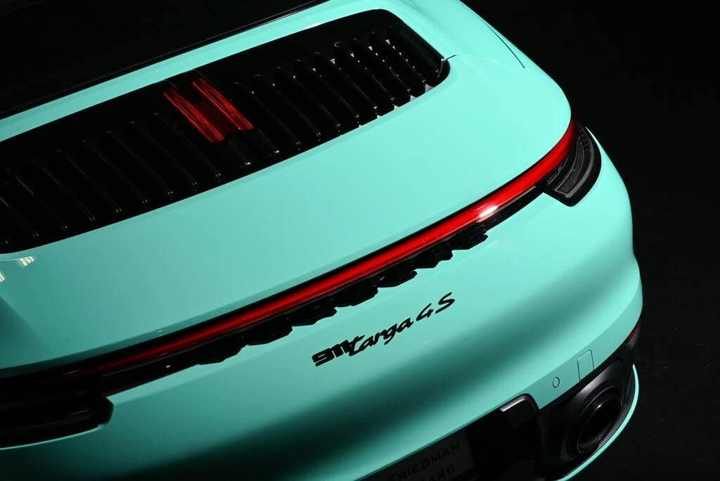2024 Porsche 992 Targa 4 & 4S - Image 27 of 31