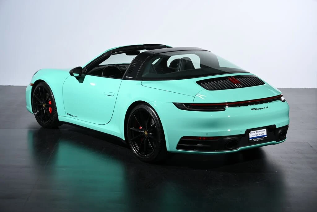 2024 Porsche 992 Targa 4 & 4S - Image 3 of 31