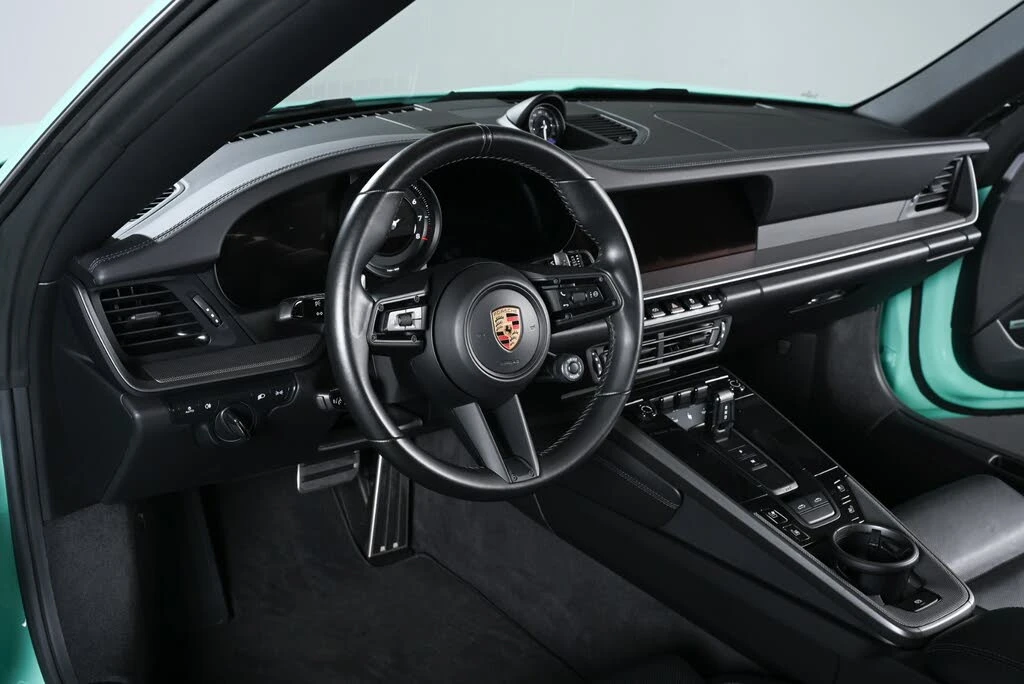 2024 Porsche 992 Targa 4 & 4S - Image 4 of 31