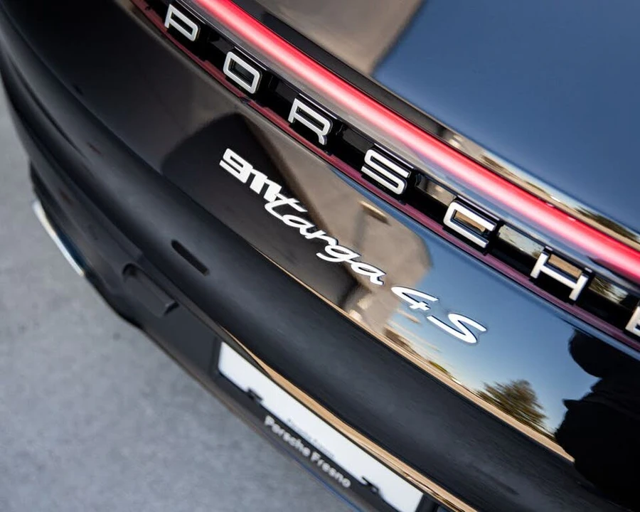 2024 Porsche 992 Targa 4 & 4S - Image 22 of 29