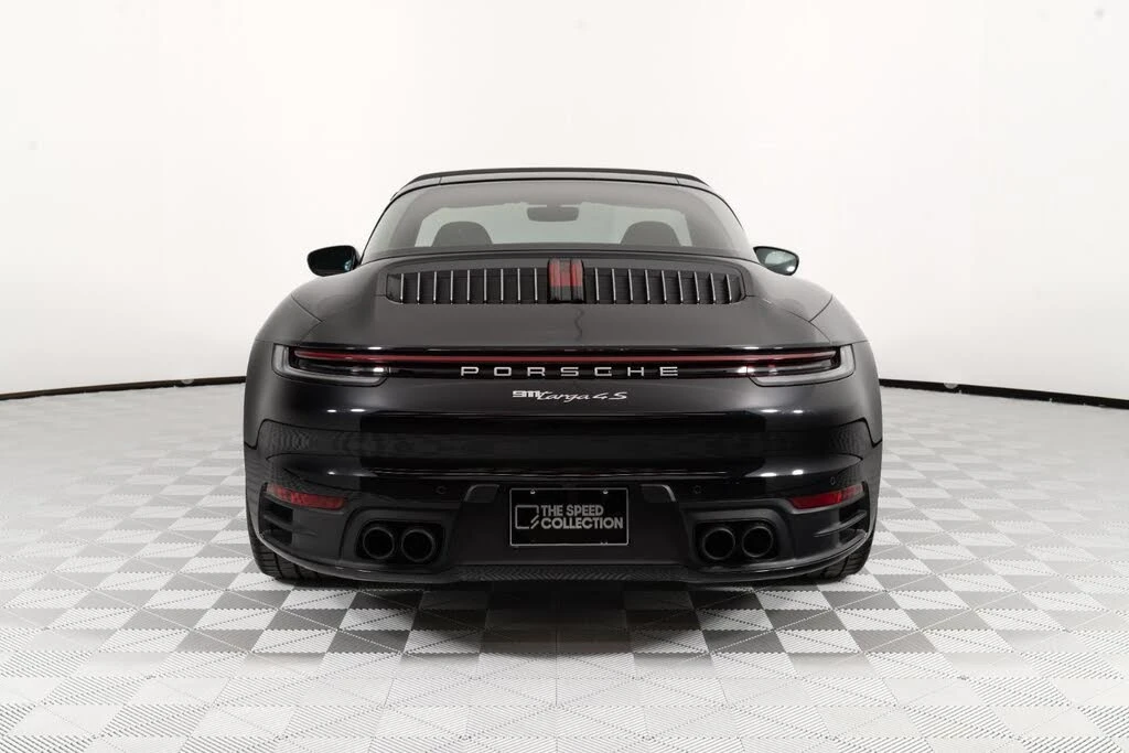 2024 Porsche 992 Targa 4 & 4S - Image 14 of 31
