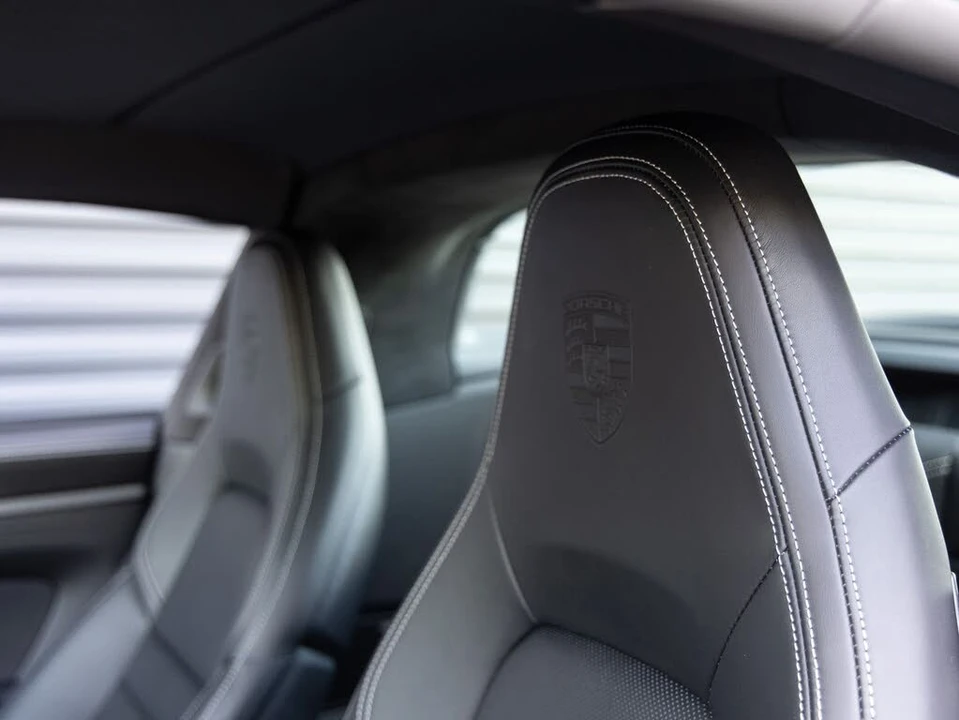 2024 Porsche 992 Targa 4 & 4S - Image 26 of 31