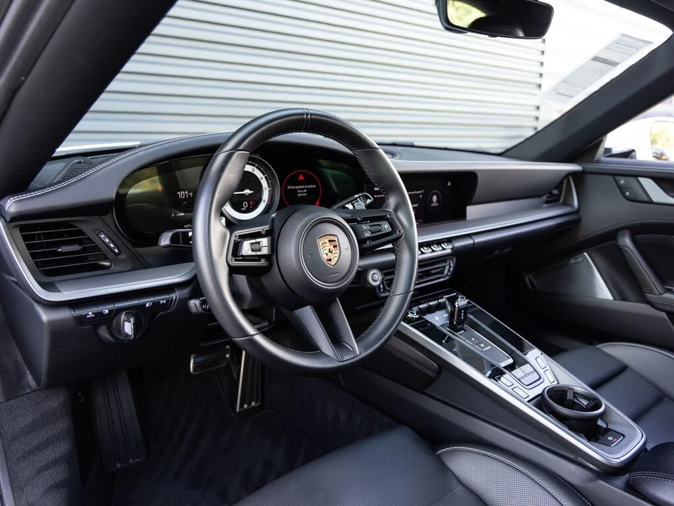 2024 Porsche 992 Targa 4 & 4S - Image 4 of 31