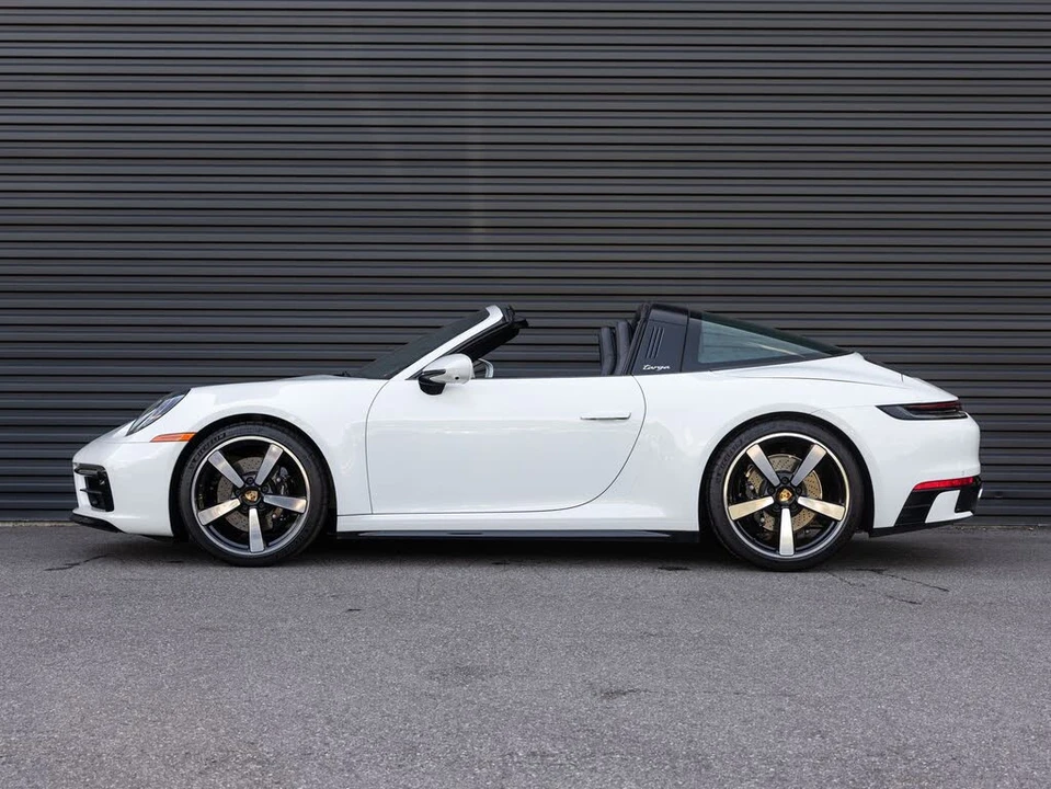 2024 Porsche 992 Targa 4 & 4S - Image 2 of 31
