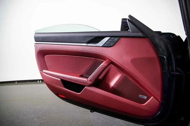 2024 Porsche 992 Targa 4 & 4S - Image 14 of 30