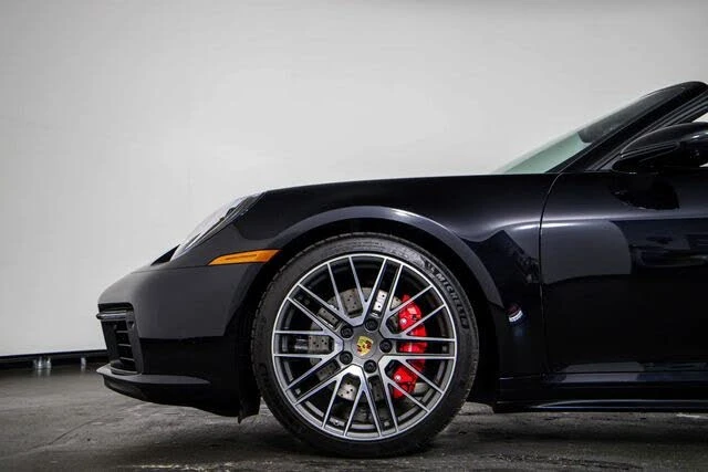 2024 Porsche 992 Targa 4 & 4S - Image 12 of 30