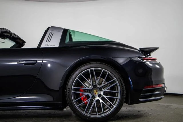 2024 Porsche 992 Targa 4 & 4S - Image 13 of 30