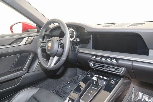 2024 Porsche 992 Targa 4 & 4S - Image 25 of 31