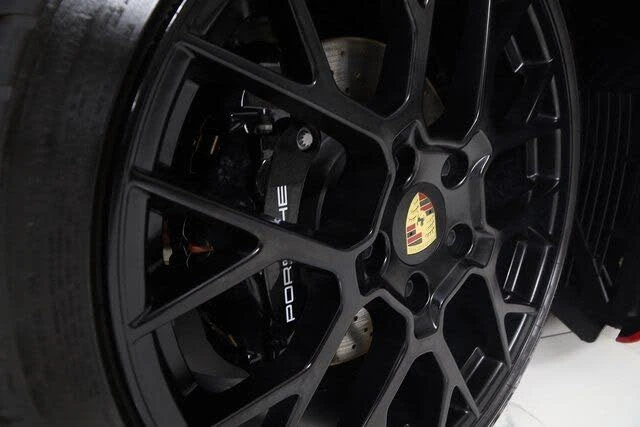 2024 Porsche 992 Targa 4 & 4S - Image 29 of 31