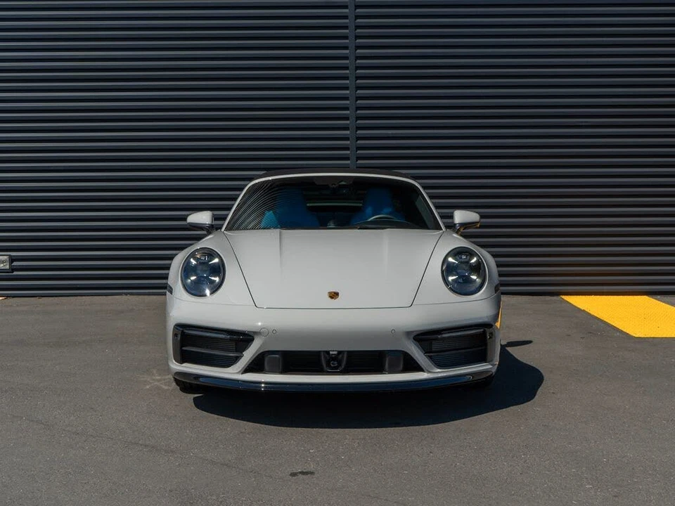 2024 Porsche 992 Targa 4 & 4S - Image 6 of 31