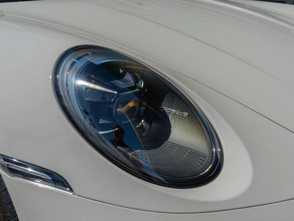 2024 Porsche 992 Targa 4 & 4S - Image 13 of 31