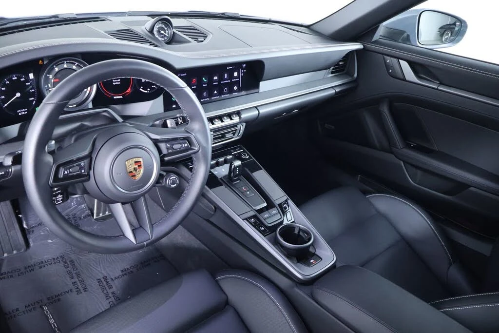 2024 Porsche 992 Targa 4 & 4S - Image 4 of 26
