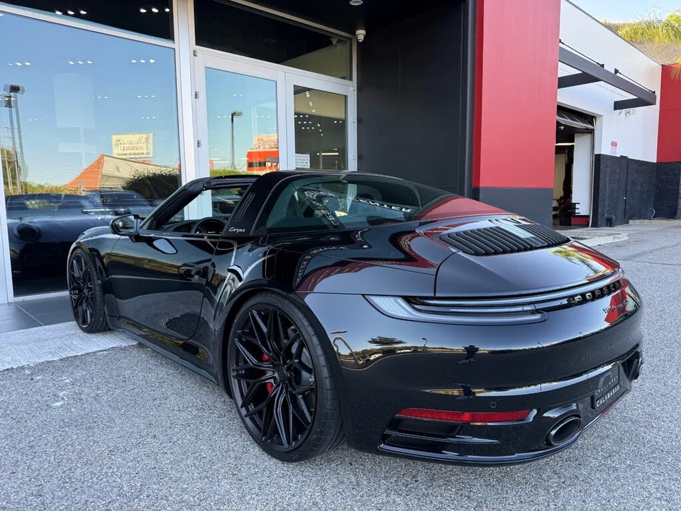 2024 Porsche 992 Targa 4 & 4S - Image 23 of 31