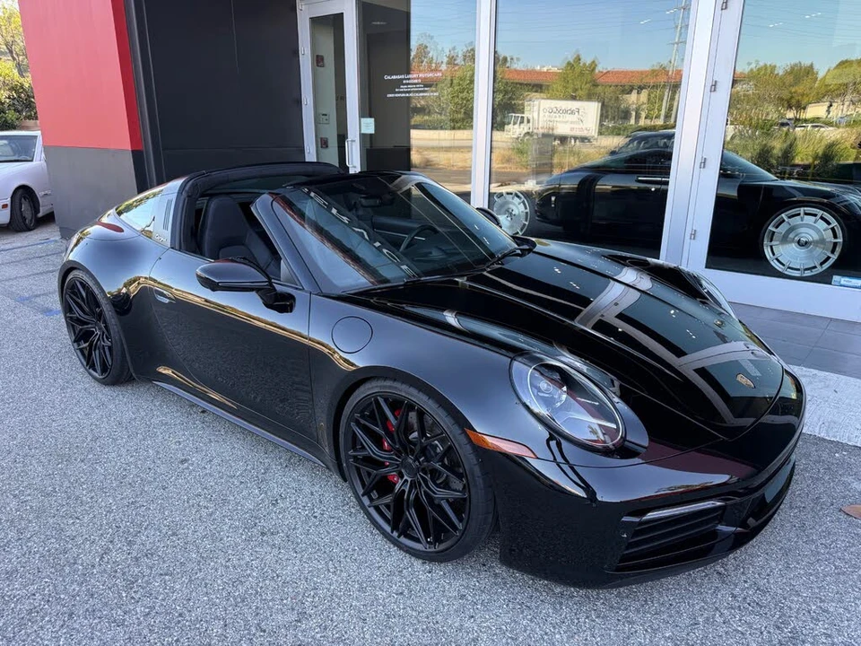 2024 Porsche 992 Targa 4 & 4S - Image 3 of 31