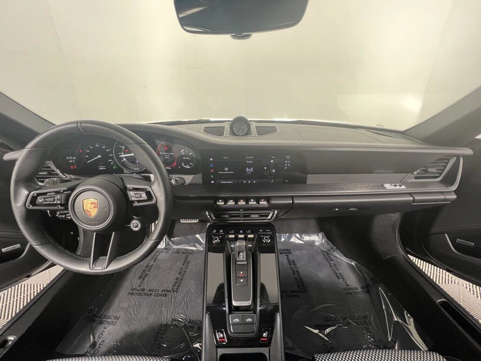 2024 Porsche 992 Targa 4 & 4S - Image 13 of 25