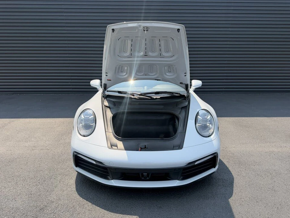 2024 Porsche 992 Targa 4 & 4S - Image 13 of 29