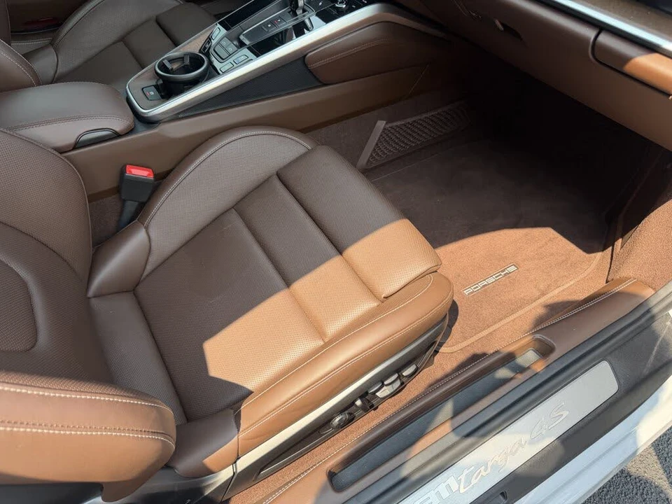 2024 Porsche 992 Targa 4 & 4S - Image 19 of 29