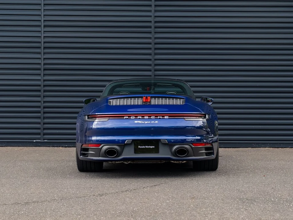 2024 Porsche 992 Targa 4 & 4S - Image 7 of 31