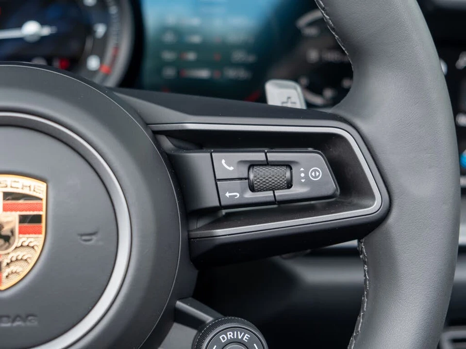 2024 Porsche 992 Targa 4 & 4S - Image 26 of 31
