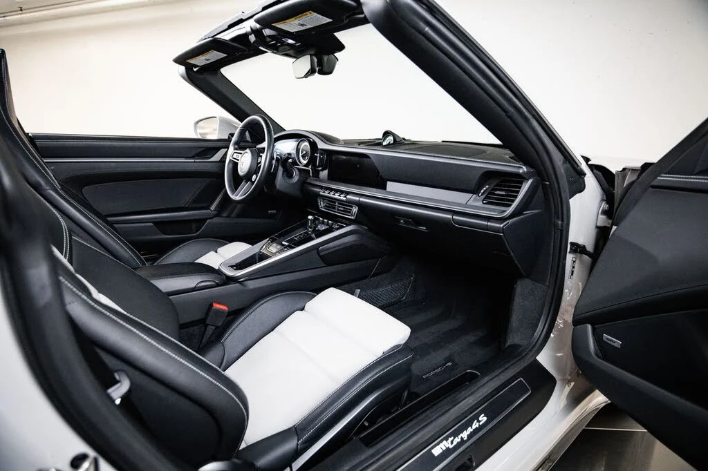 2024 Porsche 992 Targa 4 & 4S - Image 28 of 29