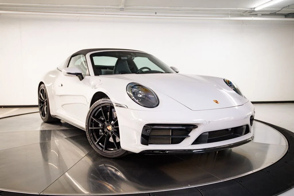 2024 Porsche 992 Targa 4 & 4S - Image 9 of 29