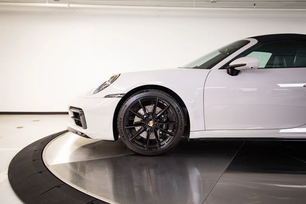 2024 Porsche 992 Targa 4 & 4S - Image 11 of 29