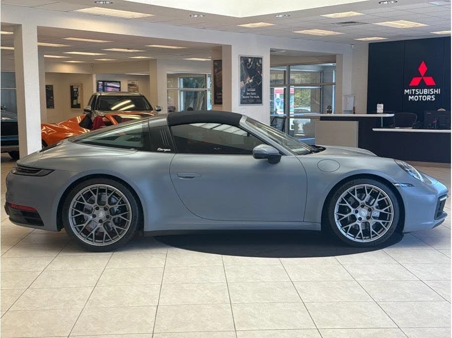 2024 Porsche 992 Targa 4 & 4S - Image 4 of 31
