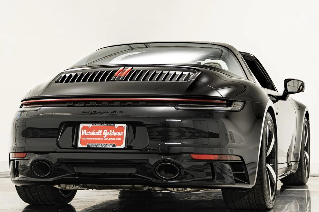 2024 Porsche 992 Targa 4 & 4S - Image 9 of 31