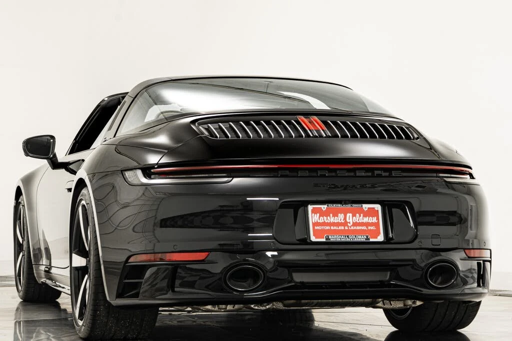 2024 Porsche 992 Targa 4 & 4S - Image 7 of 31