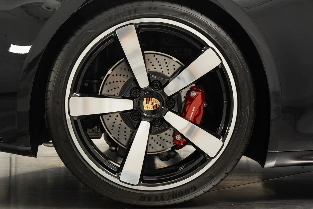 2024 Porsche 992 Targa 4 & 4S - Image 31 of 31