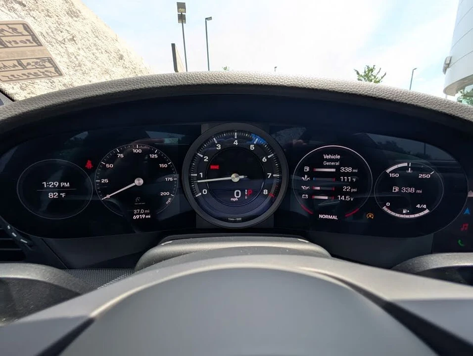 2024 Porsche 992 Targa 4 & 4S - Image 12 of 31