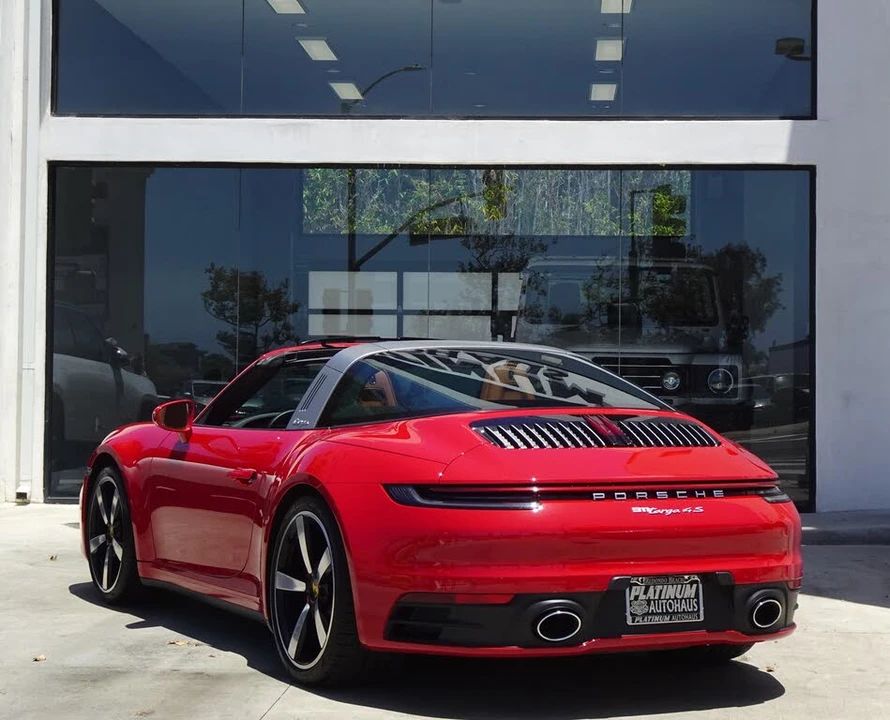 2024 Porsche 992 Targa 4 & 4S - Image 6 of 22