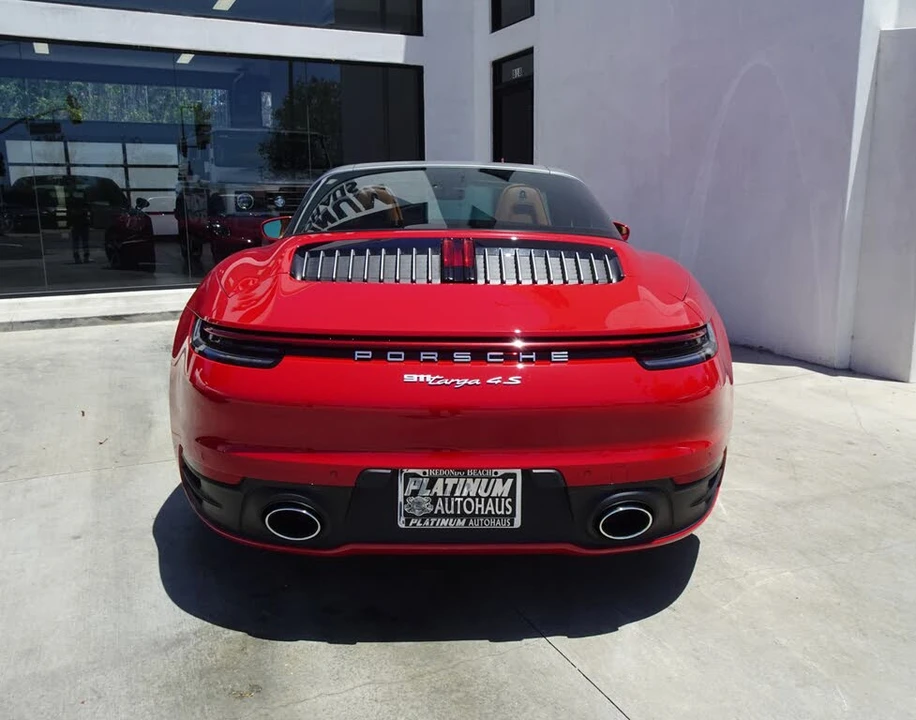 2024 Porsche 992 Targa 4 & 4S - Image 7 of 22