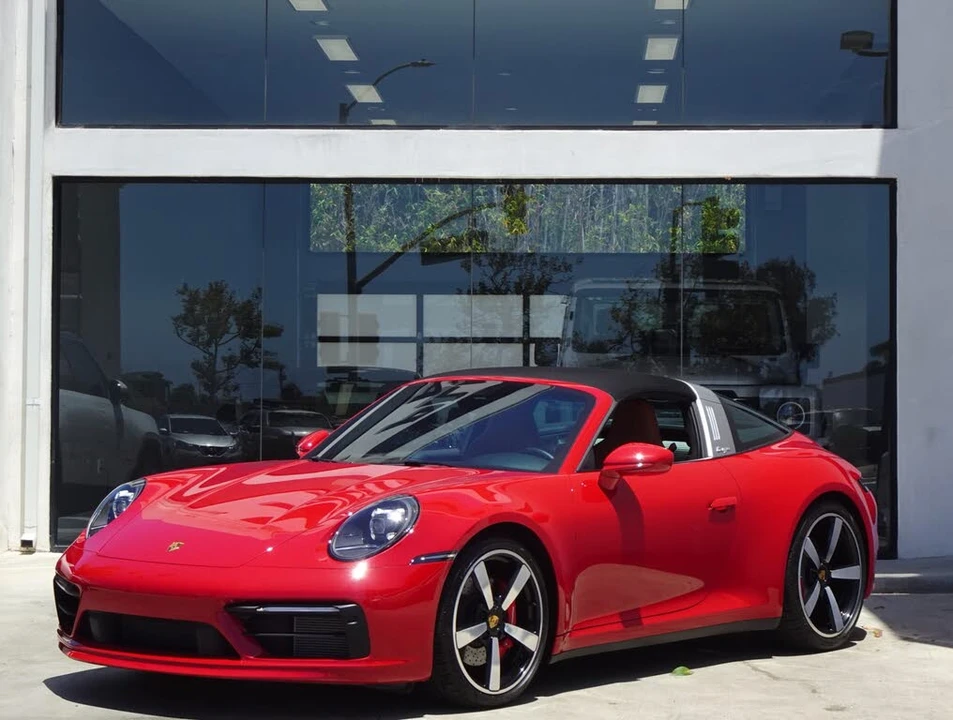 2024 Porsche 992 Targa 4 & 4S - Image 3 of 22