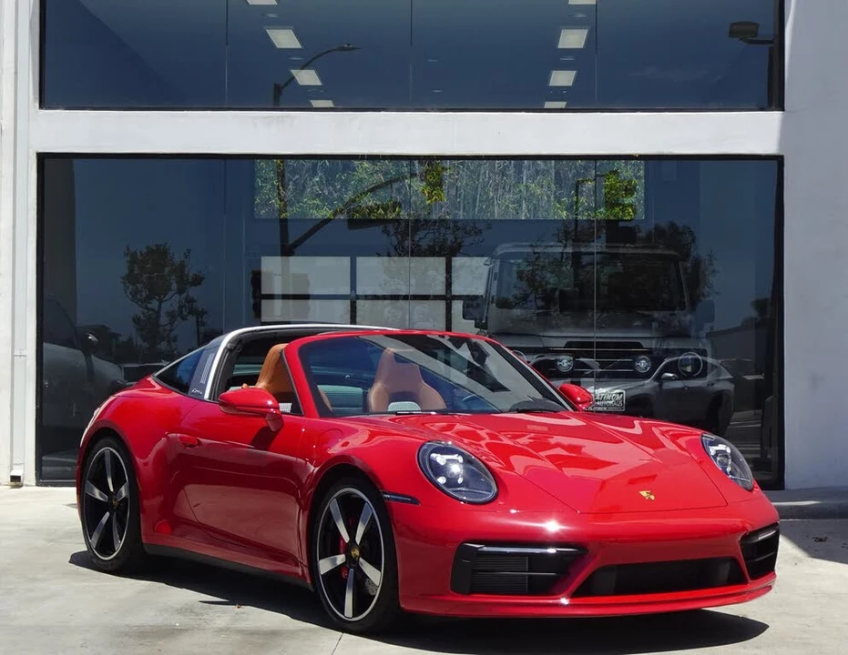 2024 Porsche 992 Targa 4 & 4S - Image 10 of 22