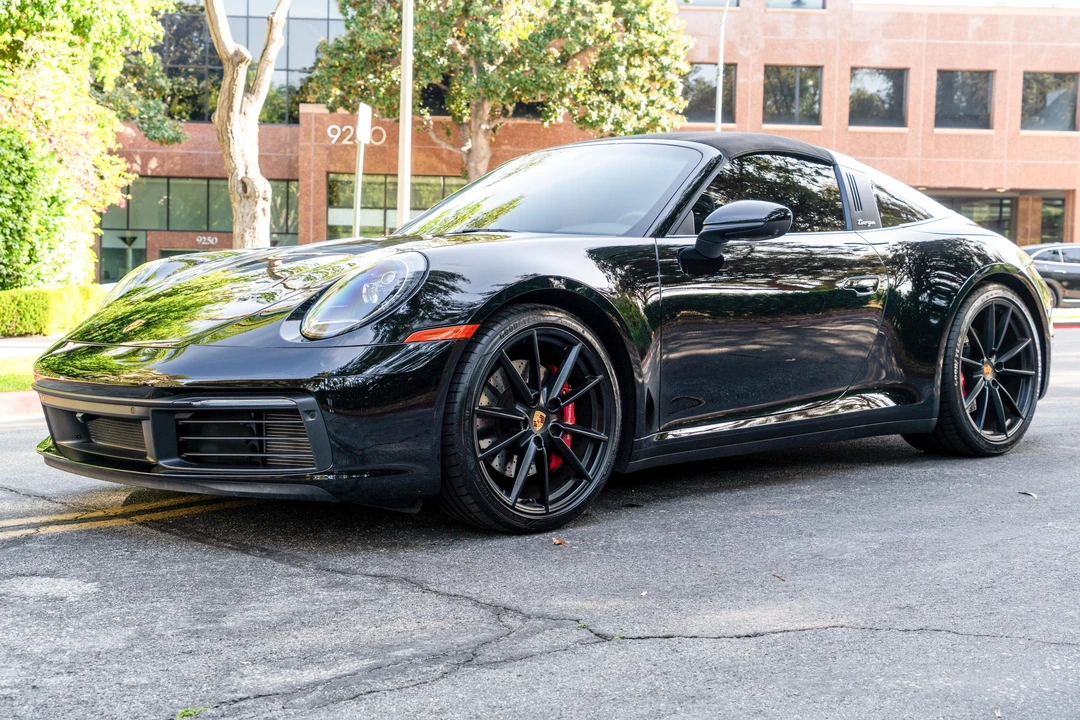 2024 Porsche 992 Targa 4 & 4S - Image 10 of 31