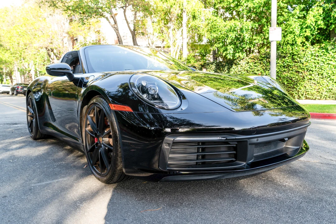 2024 Porsche 992 Targa 4 & 4S - Image 22 of 31