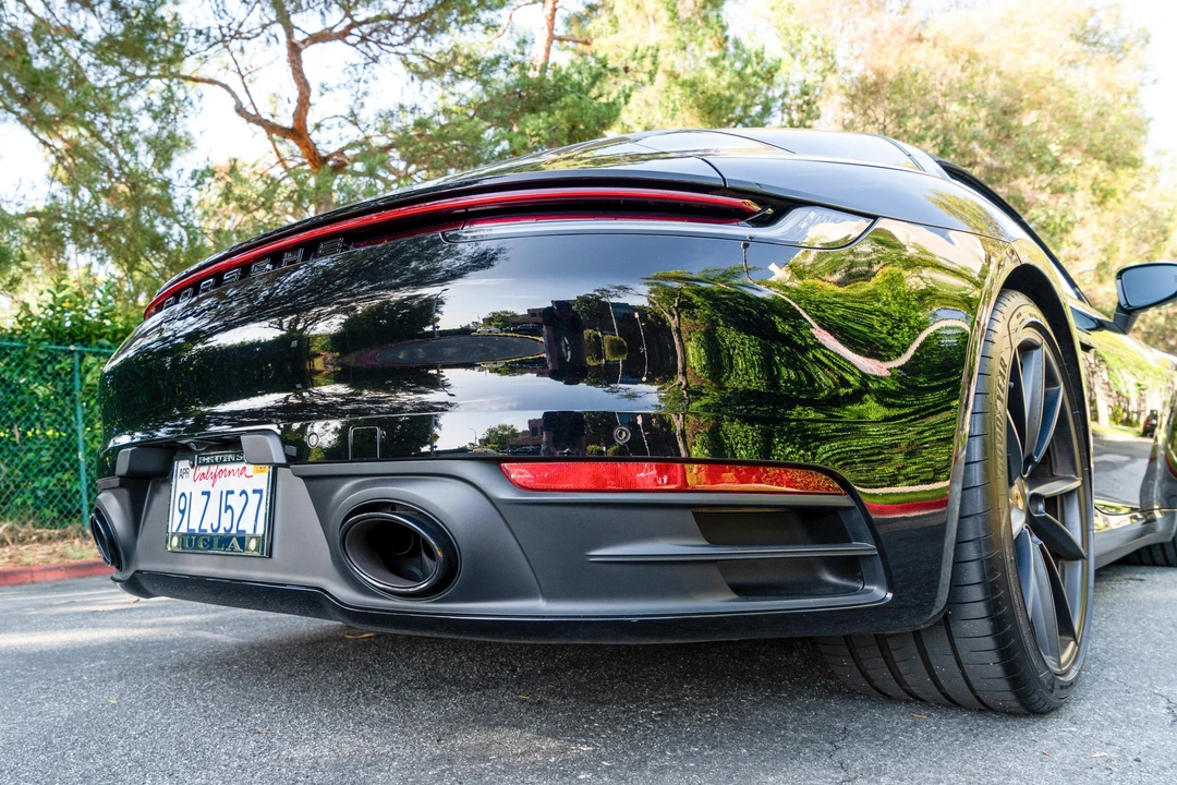 2024 Porsche 992 Targa 4 & 4S - Image 18 of 31