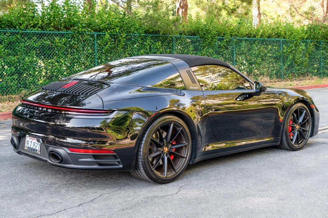 2024 Porsche 992 Targa 4 & 4S - Image 4 of 31