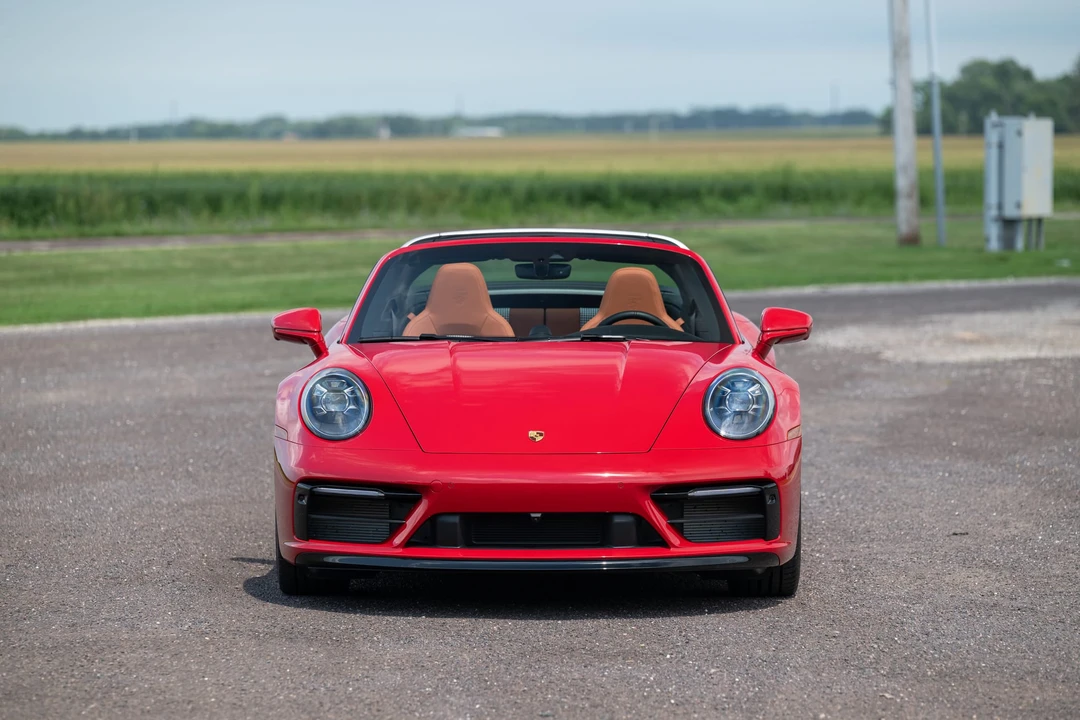 2024 Porsche 992 Targa 4 & 4S - Image 24 of 31