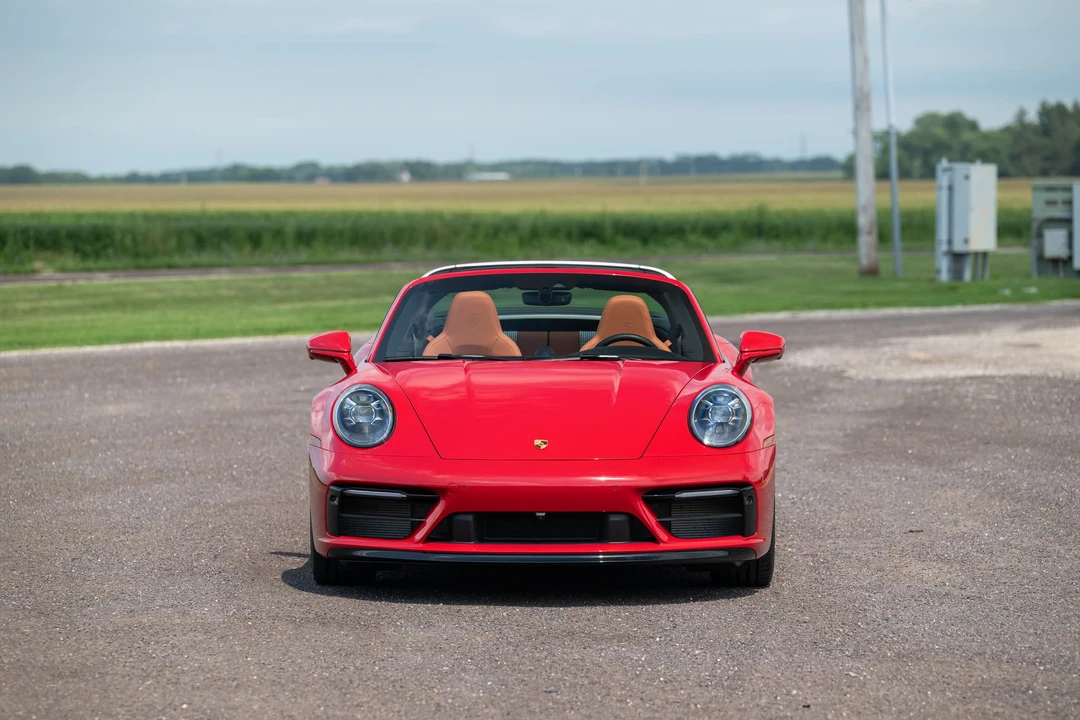 2024 Porsche 992 Targa 4 & 4S - Image 25 of 31