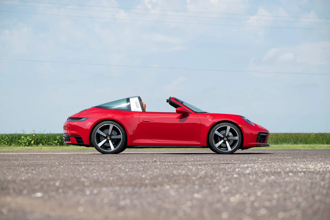 2024 Porsche 992 Targa 4 & 4S - Image 5 of 31