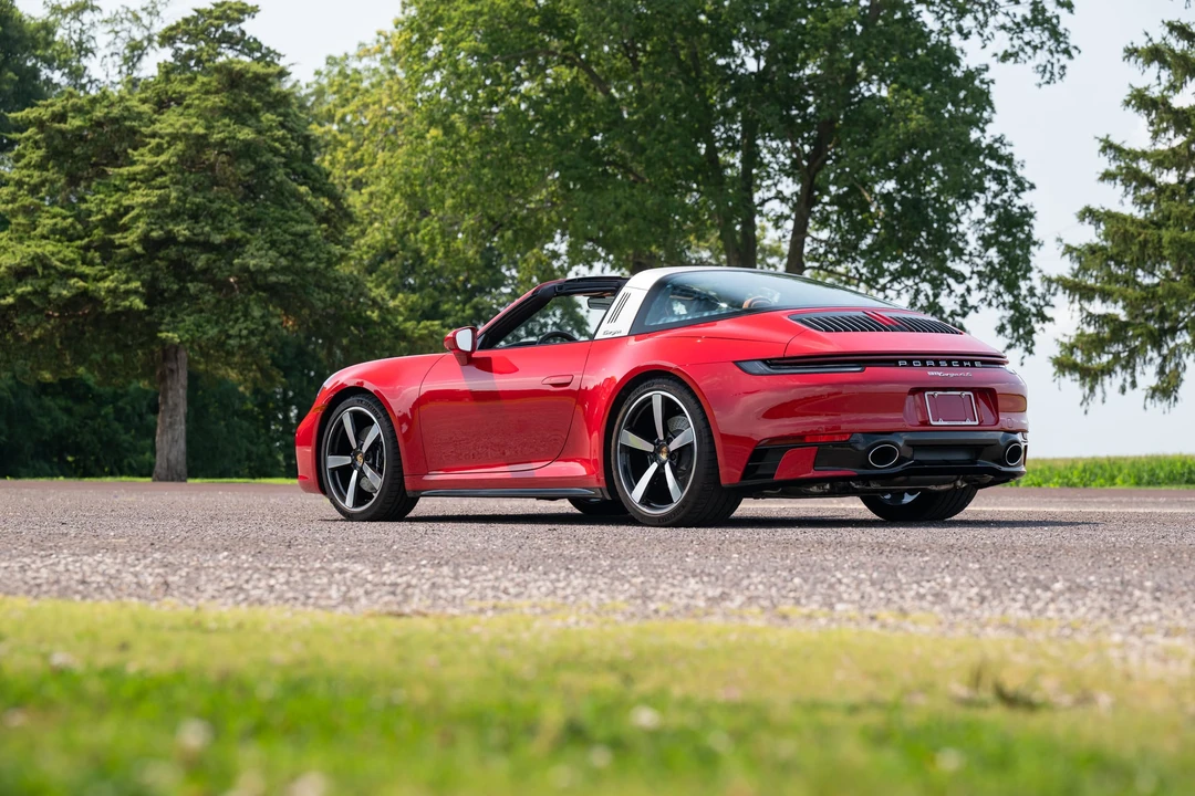 2024 Porsche 992 Targa 4 & 4S - Image 8 of 31