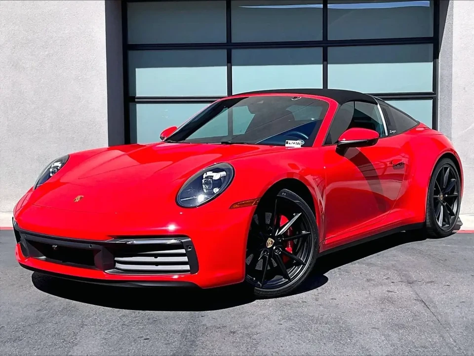 2024 Porsche 992 Targa 4 & 4S - Image 8 of 31